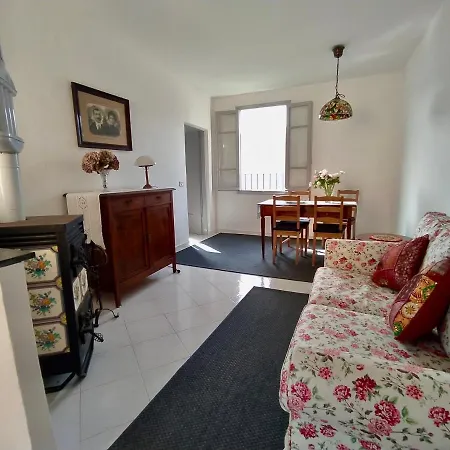 Casa Vittorio Pietrabruna